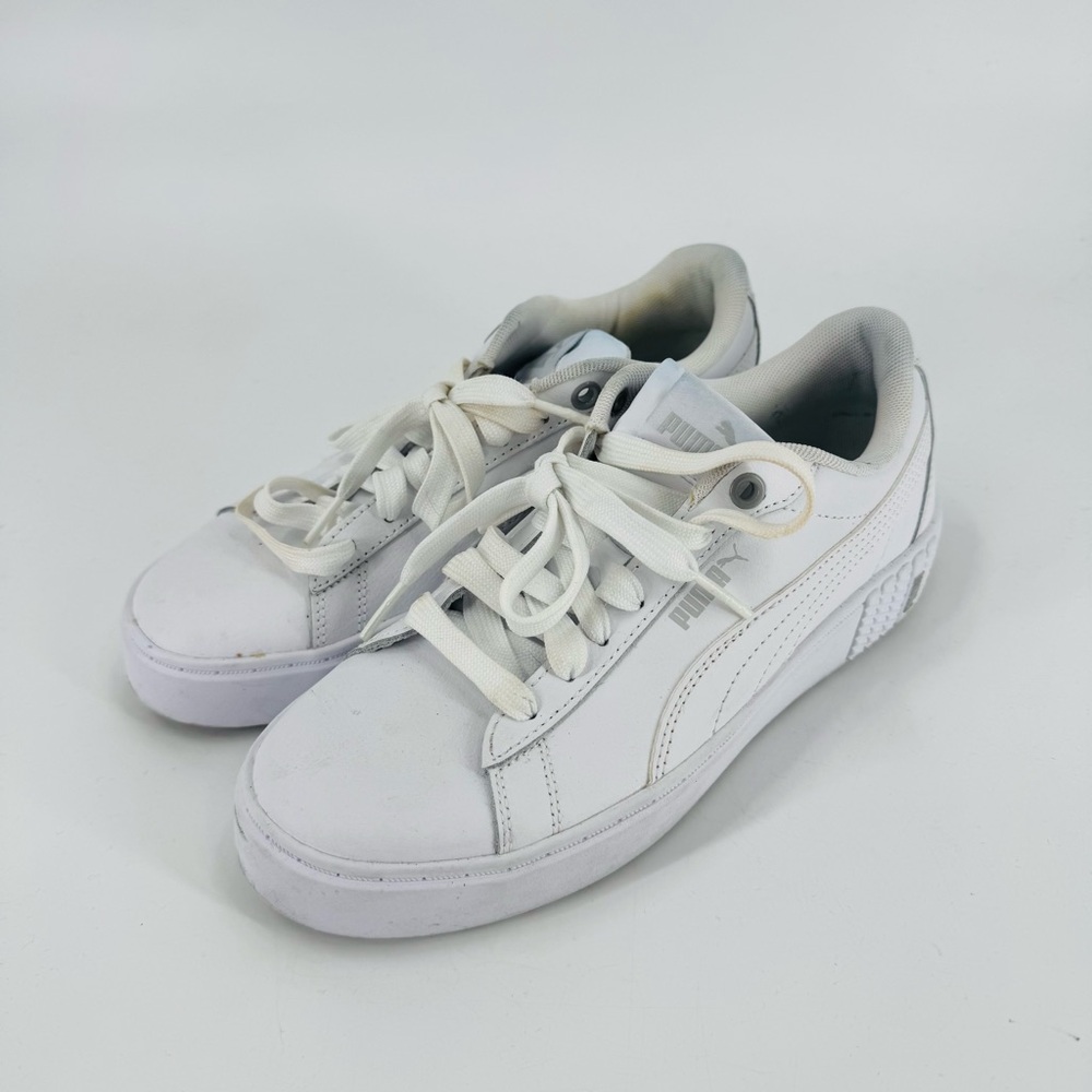 CLEARANCE Puma‎ White Leather Classic Low Top Sneakers Size 7 Casual Athletic